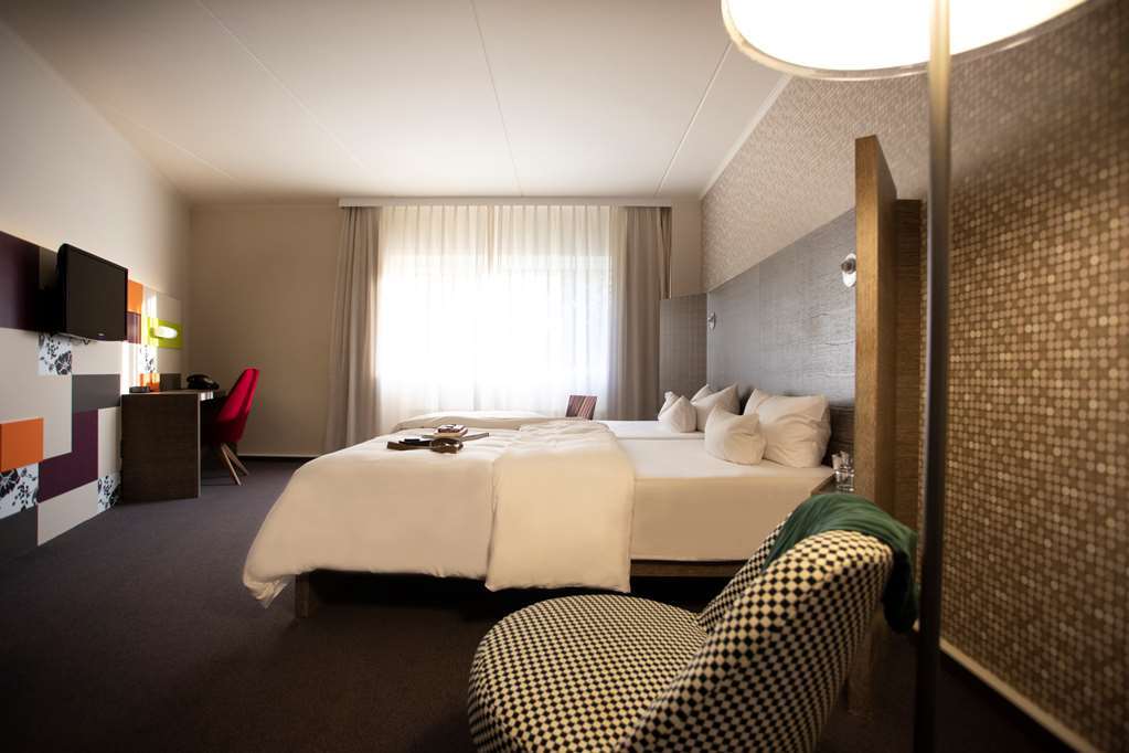 Courtyard By Marriott Berlin Teltow Hotel Ruang foto